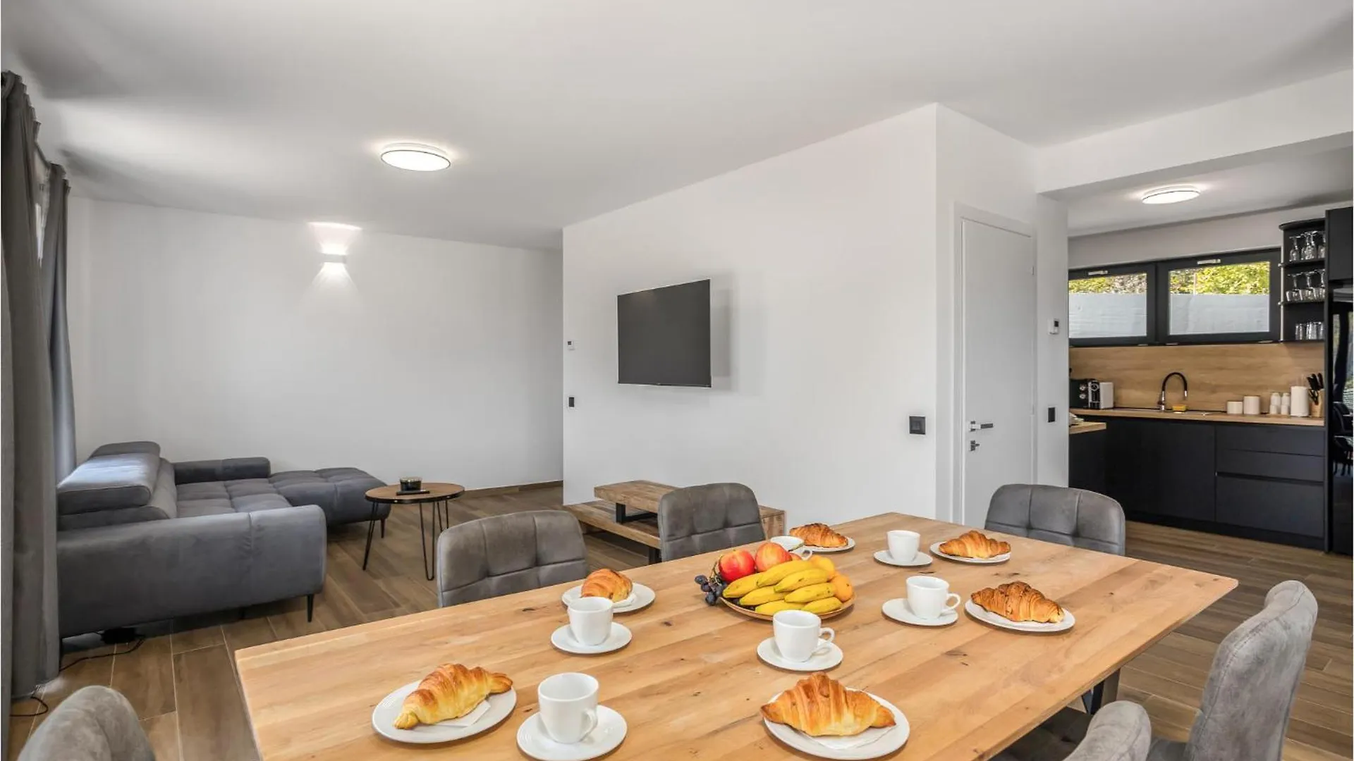 Holiday home Awesome Home In Stari Laz With Kitchen Croatia