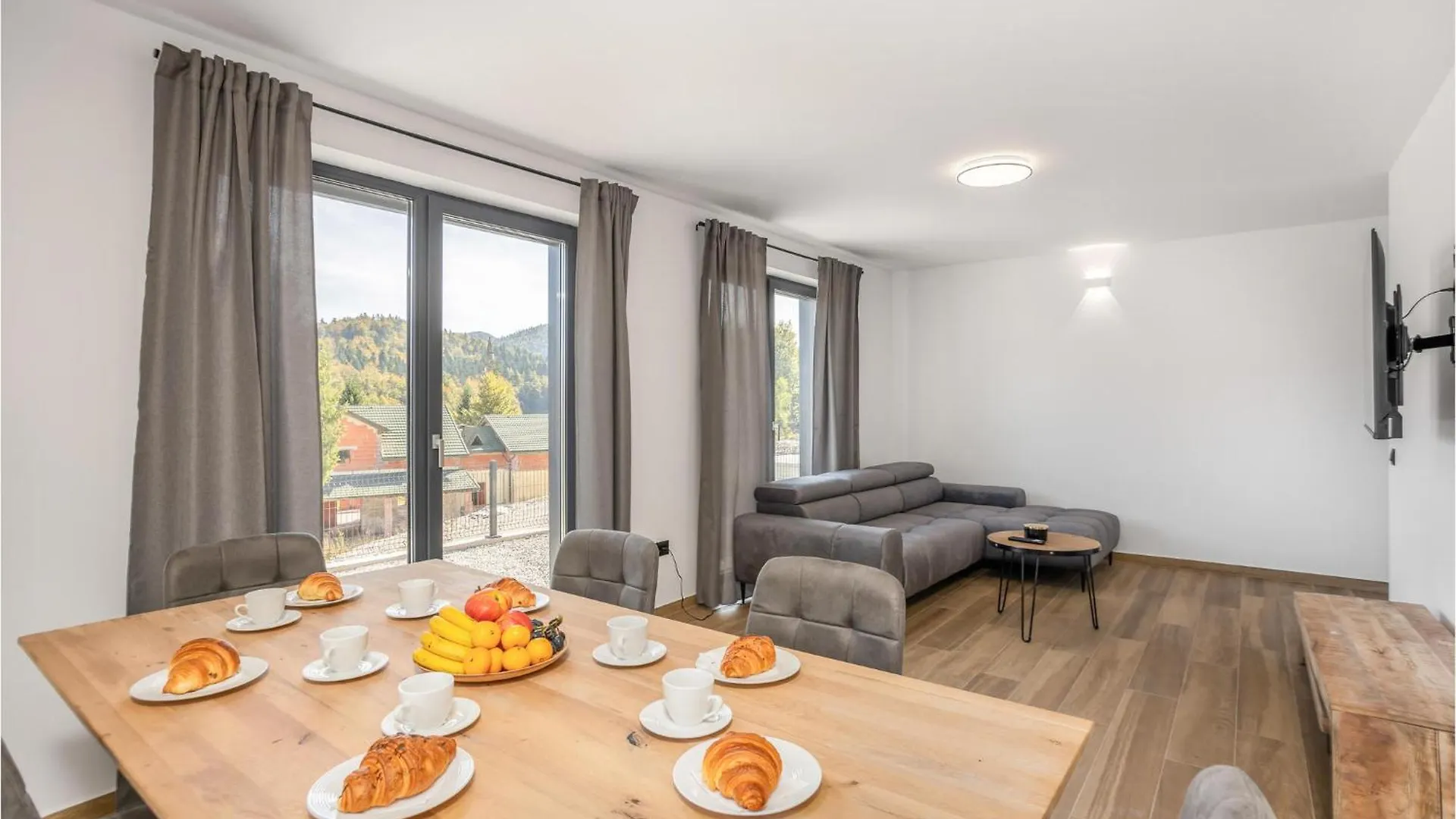 Awesome Home In Stari Laz With Kitchen 0*,