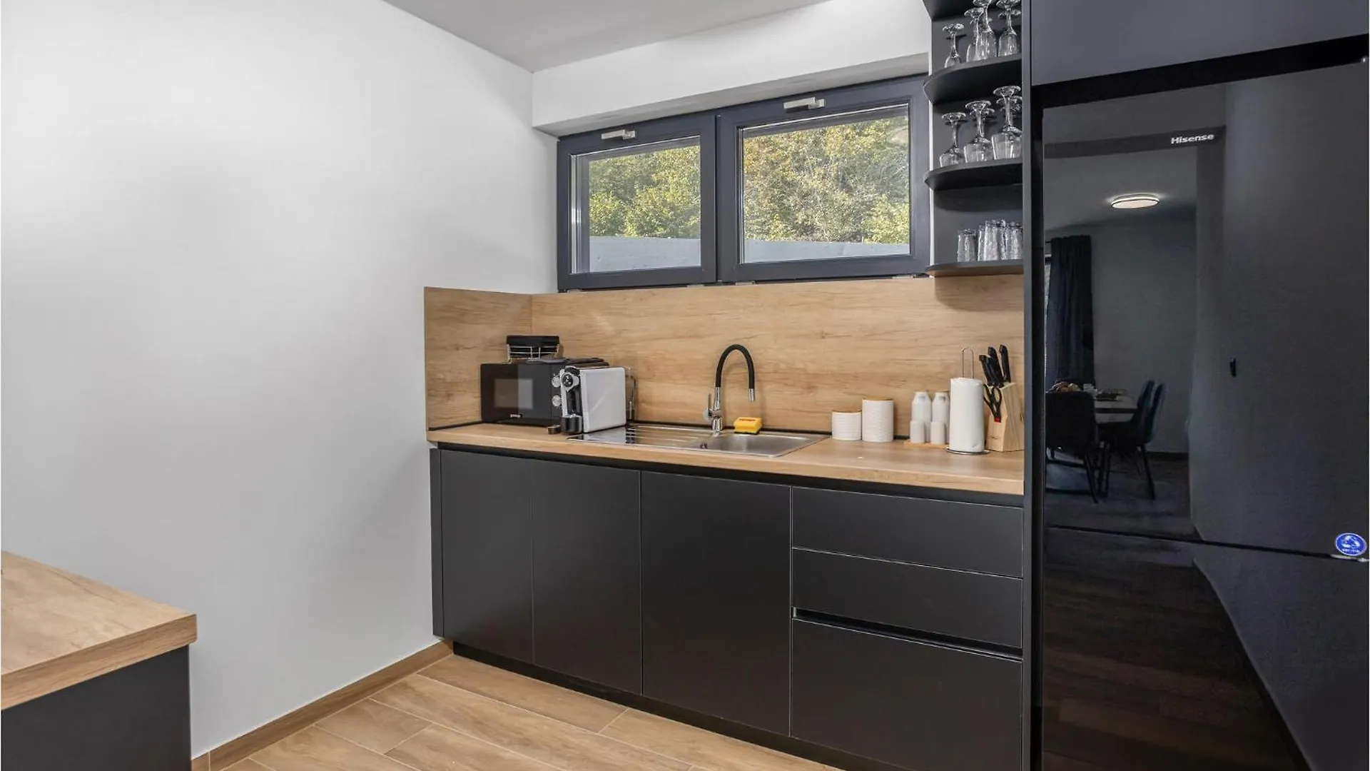 Holiday home Awesome Home In Stari Laz With Kitchen